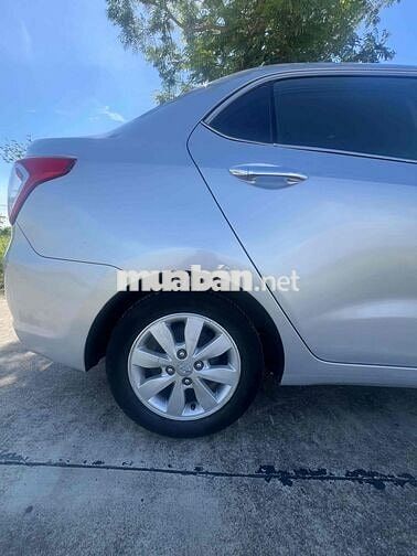 Hyundai i10 2016 Bạc Số sàn