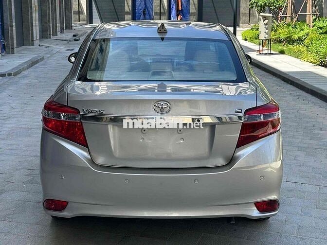 Toyota Vios 2017 E 1.5 Vàng cát