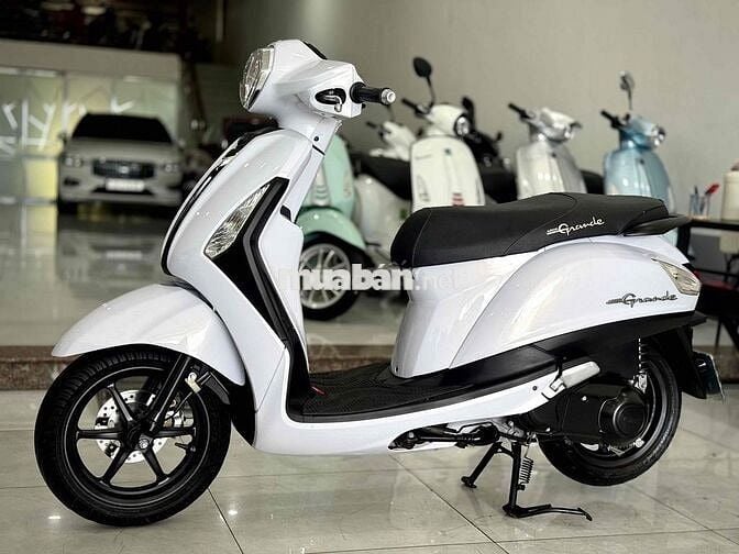 Grande 2015 ( Hỗ trợ Trả GÓP 0 Đồng ) ✅✅