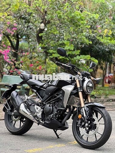 Honda CB300R 2019 Đen 2500km, có giao lưu xe.