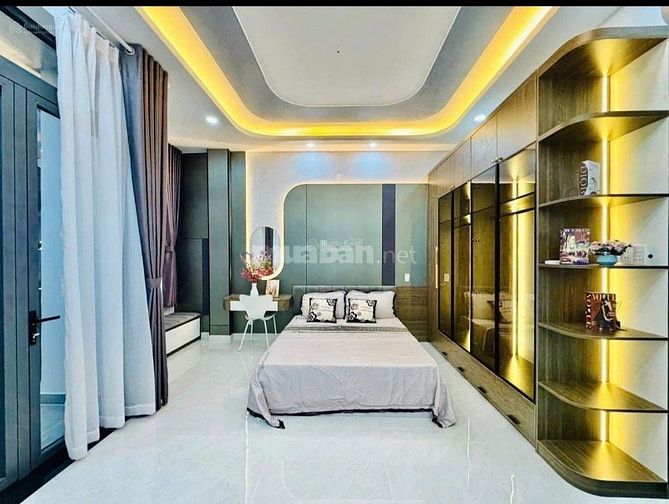 Chủ nhà kẹt tiền bán nhà 55m2 đườn 3/2,Q10.Gần Ngã bảy Lý Thái Tổ.