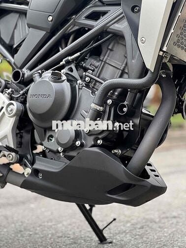 Honda CB300R 2019 Đen 2500km, có giao lưu xe.