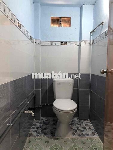 Cho thuê phòng trống tại Bà Điểm, mặt tiền