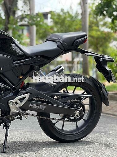 Honda CB300R 2019 Đen 2500km, có giao lưu xe.