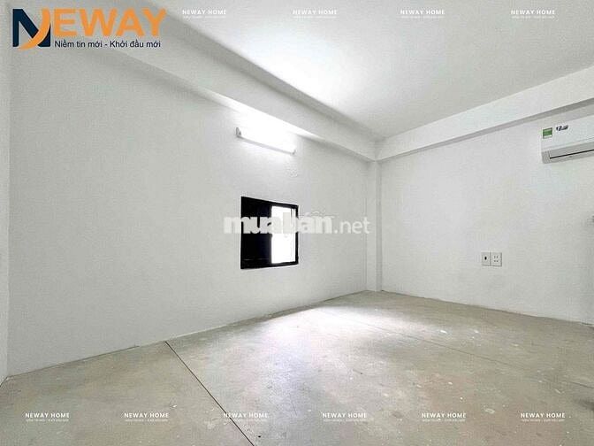Phòng trọ giá rẻ, sẵn máy lạnh, gác cao ngay Luỹ Bán Bích, vào ở liền