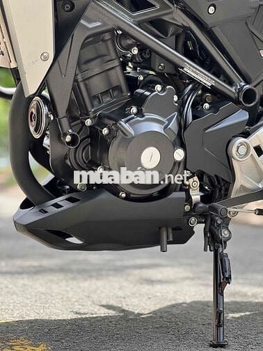 Honda CB300R 2019 Đen 2500km, có giao lưu xe.