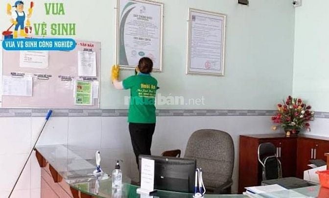 Cần Tuyển Gấp 02 Tạp Vụ Văn Phòng