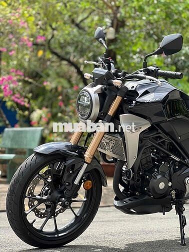 Honda CB300R 2019 Đen 2500km, có giao lưu xe.