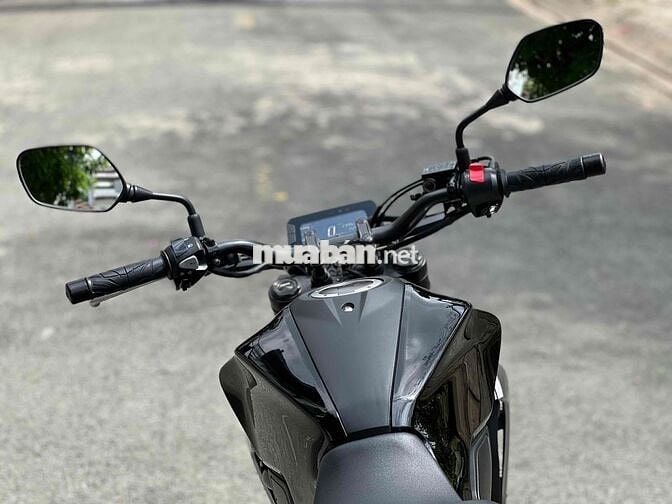 Honda CB300R 2019 Đen 2500km, có giao lưu xe.