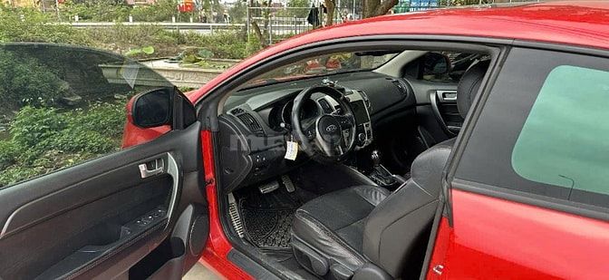 Xe gia đình sang chảnh, cực đỉnh trong tầm giá. Trang bị tối tân 