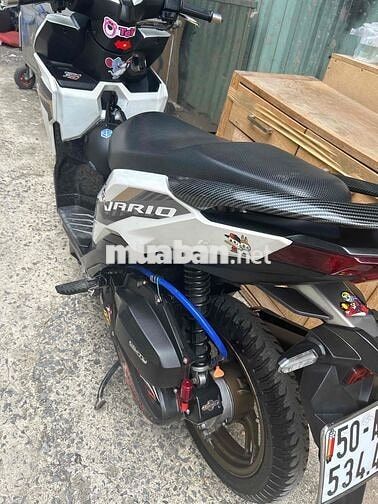 Honda Vario 2023 Trắng 25000km còn bớt