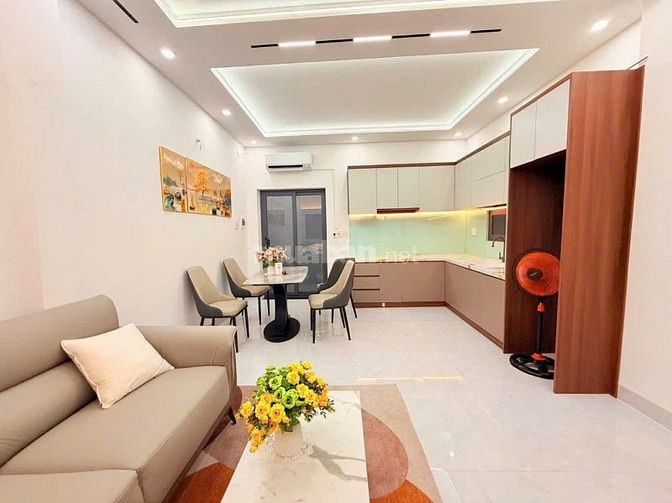 Bán nhà sổ riêng khu bộ công an Quận 7