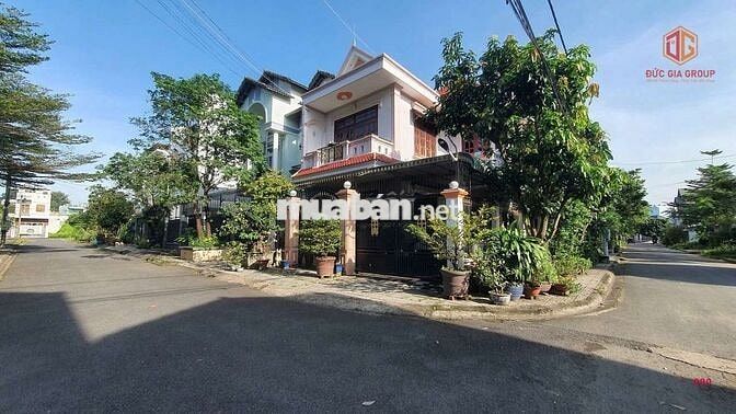 Bán biệt thự 1 trệt 2 lầu phường Bửu Long