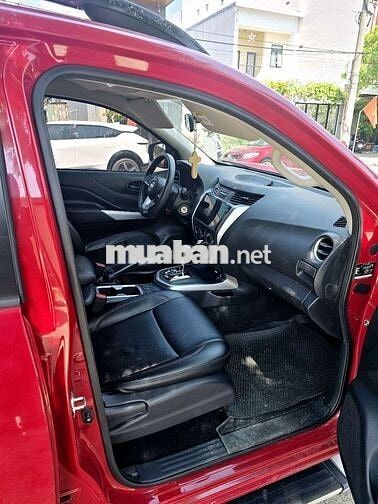Nissan Navara EL 2024 1 cầu màu Đỏ