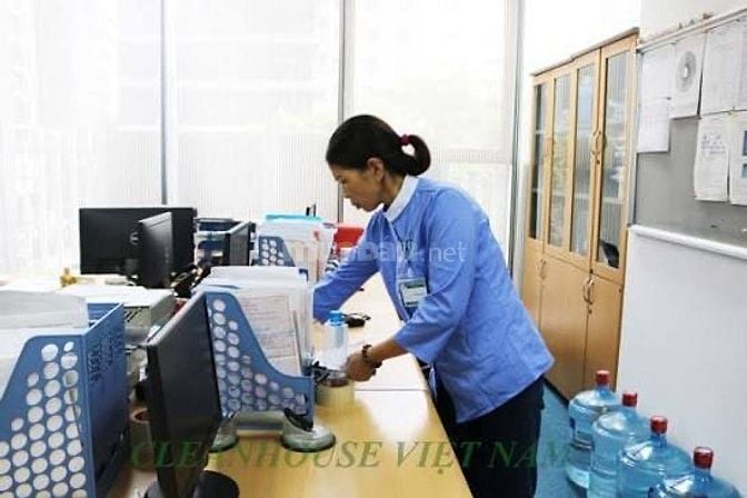 Cần Tuyển Gấp 02 Tạp Vụ Văn Phòng