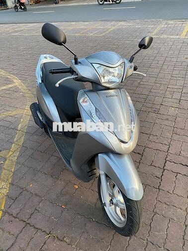 Honda Lead 2014 màu Bạc