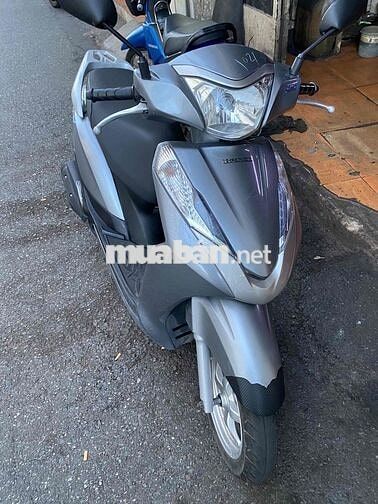 Honda Lead 2014 màu Bạc