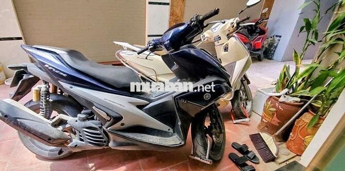 Yamaha NVX 2017 155cc Xanh đen