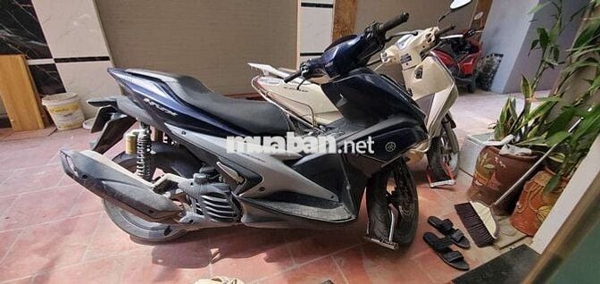 Yamaha NVX 2017 155cc Xanh đen