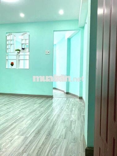 NHÀ MỚI 3PN CÓ NỘI THẤT CMT8 QUẬN 10