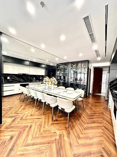 Bán Nhà Ô TÔ Vào Nhà Trung Kính, Cầu Giấy 53m, 7 tầng, giá 29.5 tỷ.