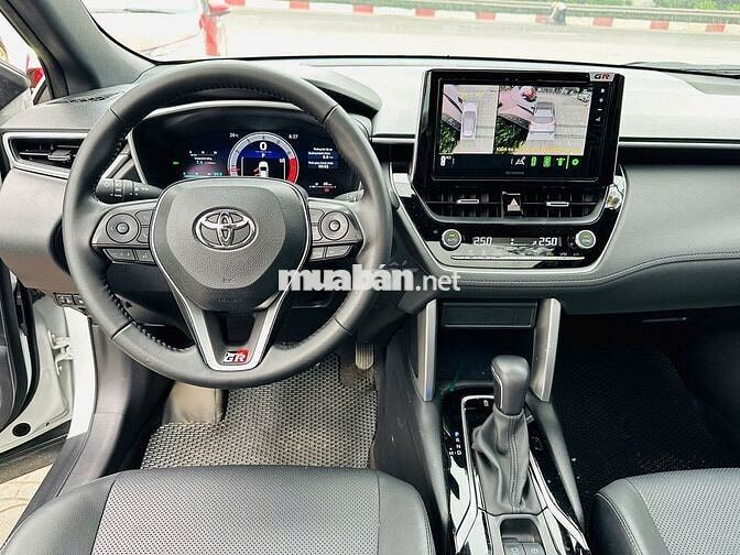 Toyota Corolla Cross 1.8V 2025 21.000 km