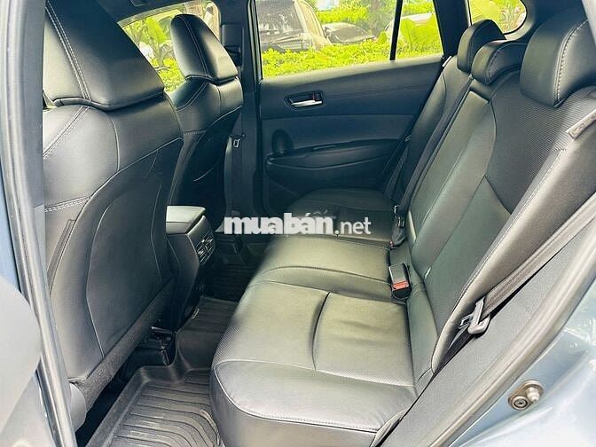 Toyota Corolla Cross 2021 1.8V 42000 km Xám