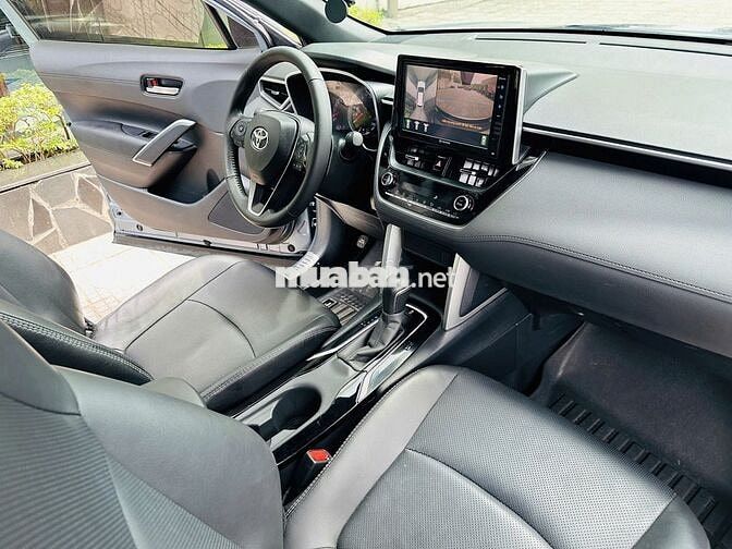 Toyota Corolla Cross 2021 1.8V 42000 km Xám