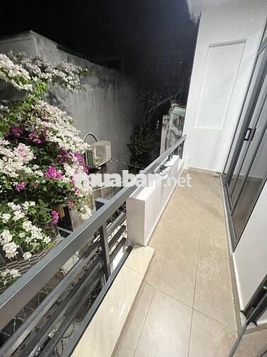 NHÀ 5.9 x 12 VUÔN ĐẸP - NGAY Đ. TÊN LỬA - HOÀN CÔNG ĐỦ chính chủ TL