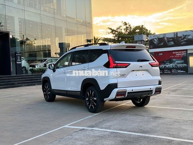 Mitsubishi Xpander Cross