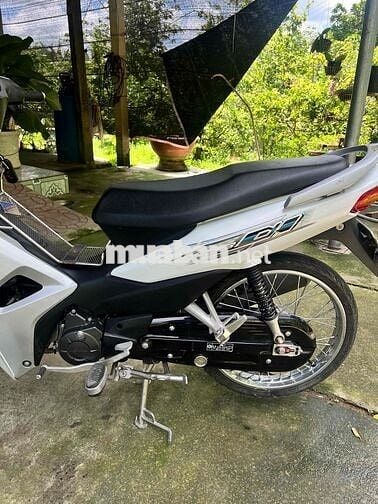 Honda Wave 110 màu Trắng