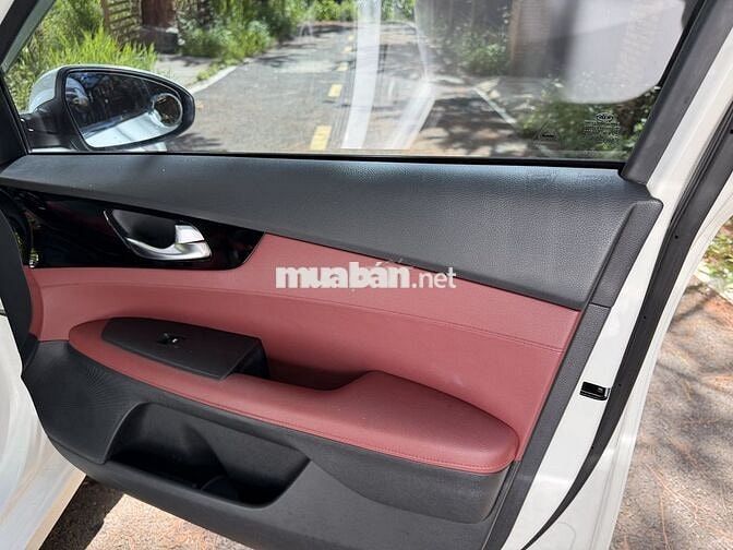 Kia Cerato 2020 Premium 2.0 72000 km Trắng