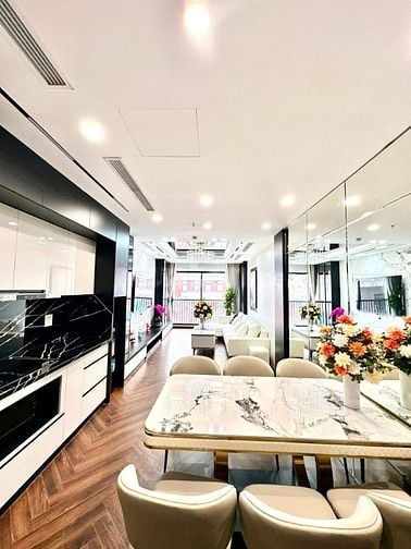 Bán Nhà Ô TÔ Vào Nhà Trung Kính, Cầu Giấy 53m, 7 tầng, giá 29.5 tỷ.