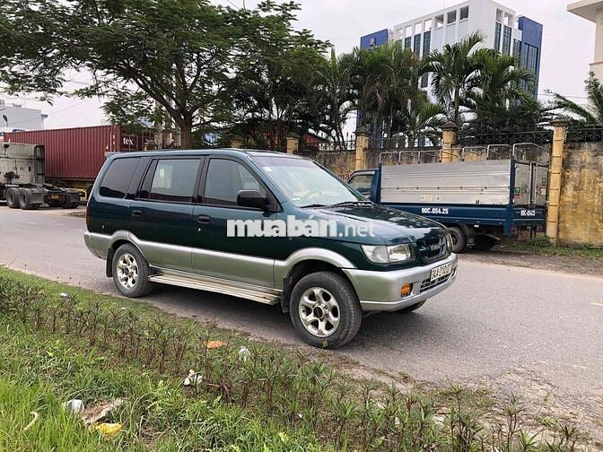 Isuzu 8 chỗ Xanh, Bạc