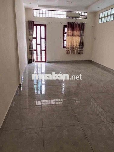 NC Nguyễn Tiểu La - 4PN - HXH - máy lạnh