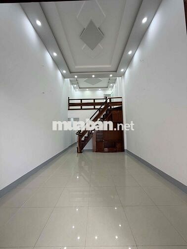 Nhờ ACE Bất động sản bánn giúp em - Chính chủ