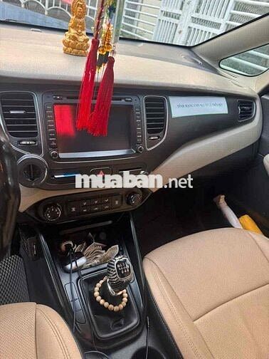 Kia Rondo Trắng Số sàn 276656 km