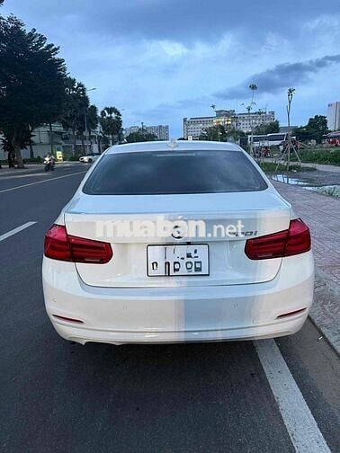BMW 320i 2016 Trắng