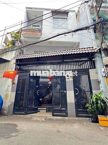 "CHỦ _ KẸT _ CẦN _ RA _ GẤP !!**