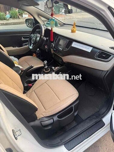 Kia Rondo Trắng Số sàn 276656 km