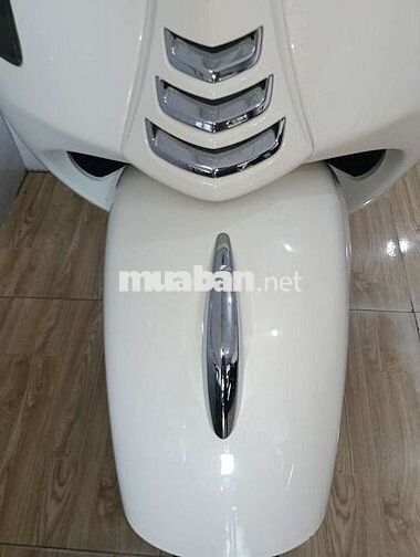 Vespa GTS 125,Abs , máy iget, như mới,bs65,xe 2020