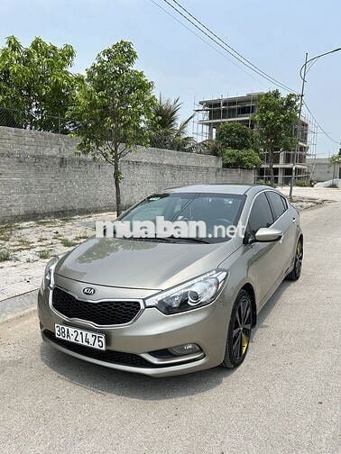 Kia K3 Vàng cát Số sàn 5 chỗ sx 2015