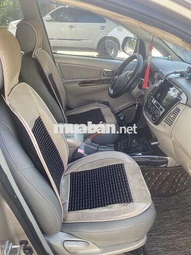 Toyota Innova 2015 Vàng cát