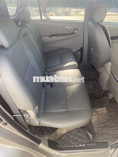 Toyota Innova 2015 Vàng cát