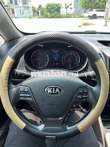 Kia K3 Vàng cát Số sàn 5 chỗ sx 2015