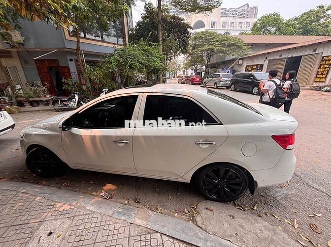 Kia Cerato 2011 Trắng 11 vạn