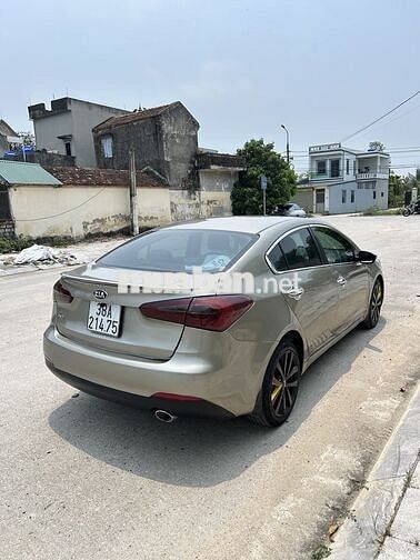 Kia K3 Vàng cát Số sàn 5 chỗ sx 2015