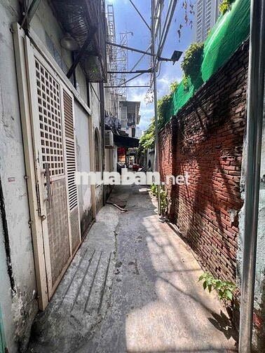 CHO THUÊ NHÀ RIÊNG HẺM 132 NGUYỄN HỮU CẢNH GIÁ 6,5triệu/tháng  đầy đủ