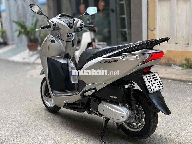Honda Lead 2V 2017 Bạc
