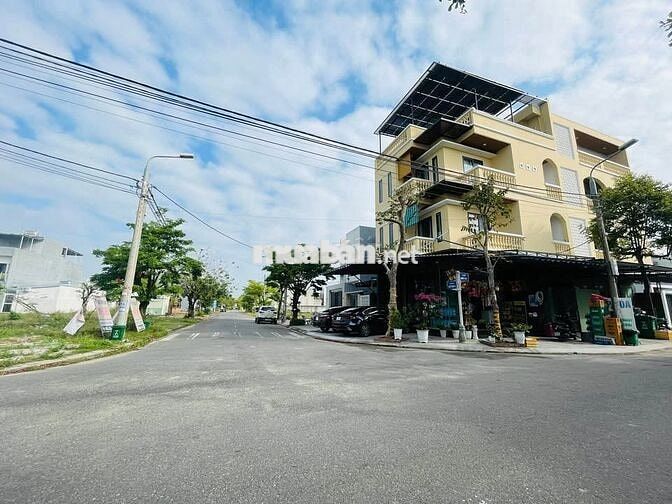 Bán lô đất 6x24=144m², cách đại học FPT 100m, Thích Hợp Xây Căn Hộ  📣